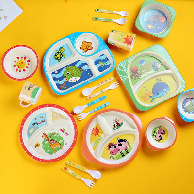 Un buon prezzo. Stoviglie di bambù della fibra della melammina del commestibile come regalo per i bambini in linea