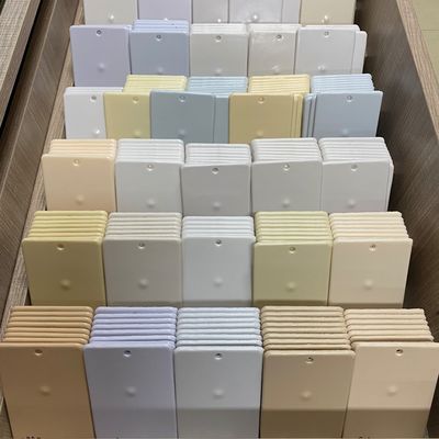 Un buon prezzo. Compound per rivestimento di melamina bianca EINECS n. C3H6N6 in linea