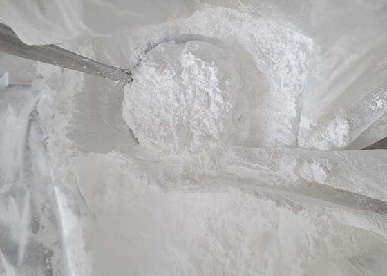 Un buon prezzo. La verniciatura della melammina LG110 spolverizza CAS 108-78-1 per le stoviglie della resina di formaldeide di urea in linea