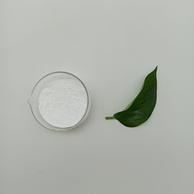 Un buon prezzo. La resina di formaldeide di urea di Cas 108-78-1 spolverizza il composto del modanatura dell'urea di 30% in linea