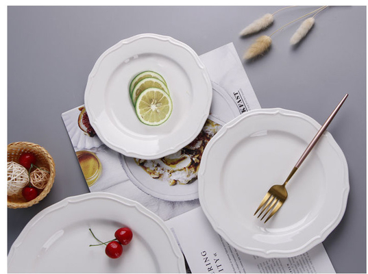 Un buon prezzo. Il padellame della melammina di nozze fissa la progettazione elegante della piastrina rotonda bianca in linea